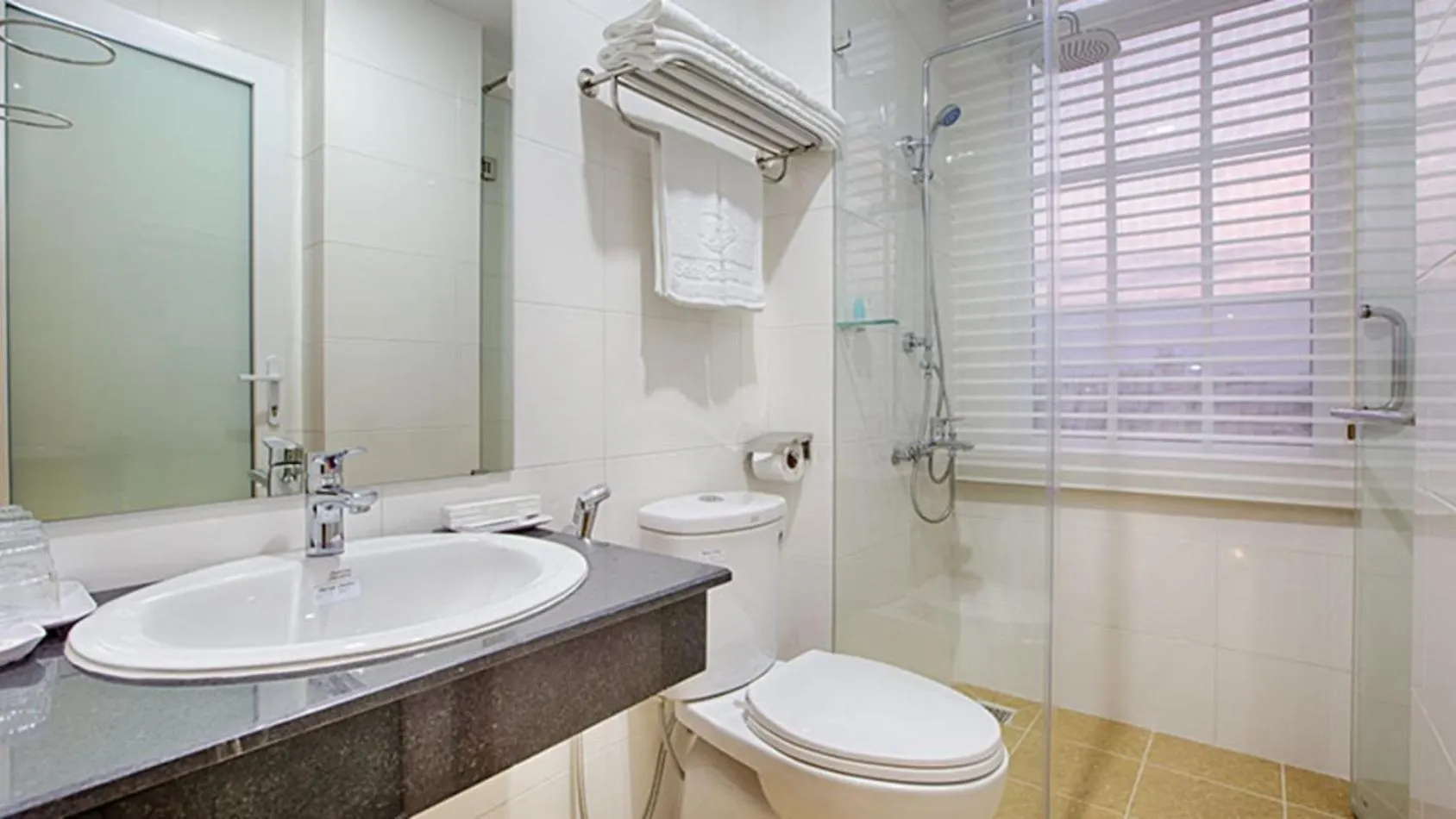 Sea Castle Hotel Da Nang